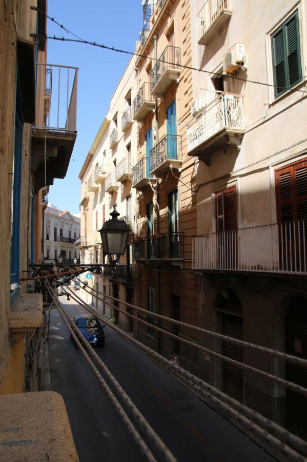 Amira Apartments Trapani Bagian luar foto
